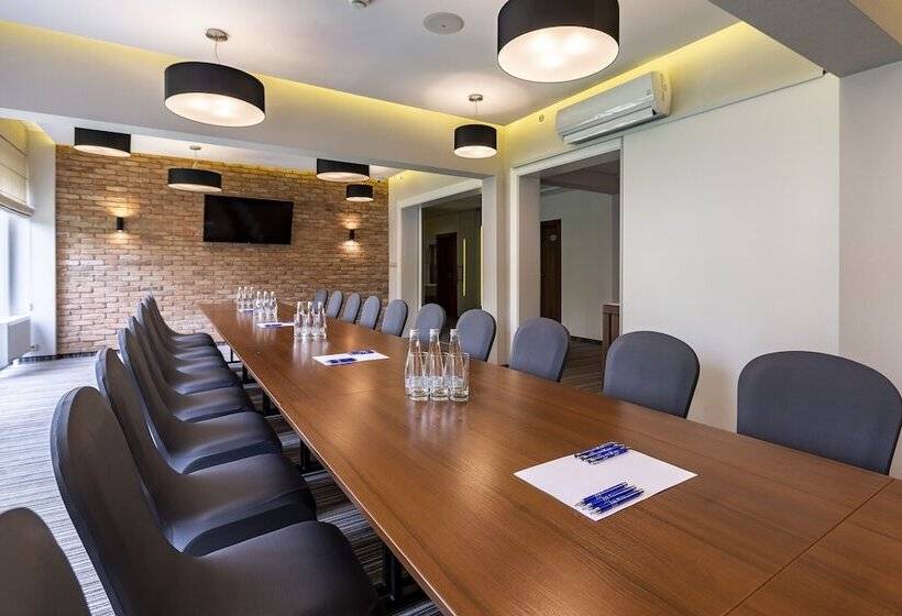 בית מלון כפרי Almarco