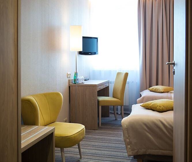 בית מלון כפרי Almarco