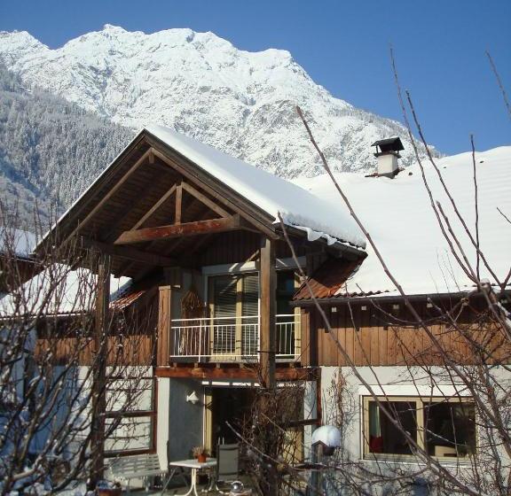 فندق Appartement Monika Steber