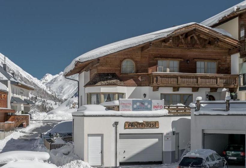 ホテル Appartment Alpenhäusl