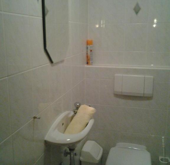 ホテル Appartment Alpenhäusl