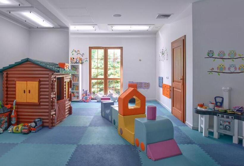 هتل Artis Dom Gościnny