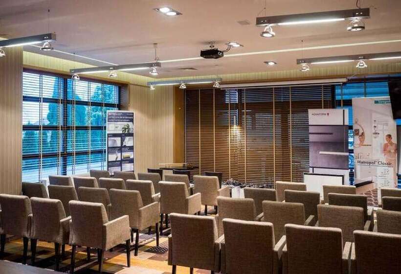 酒店 Atrium Apartamenty