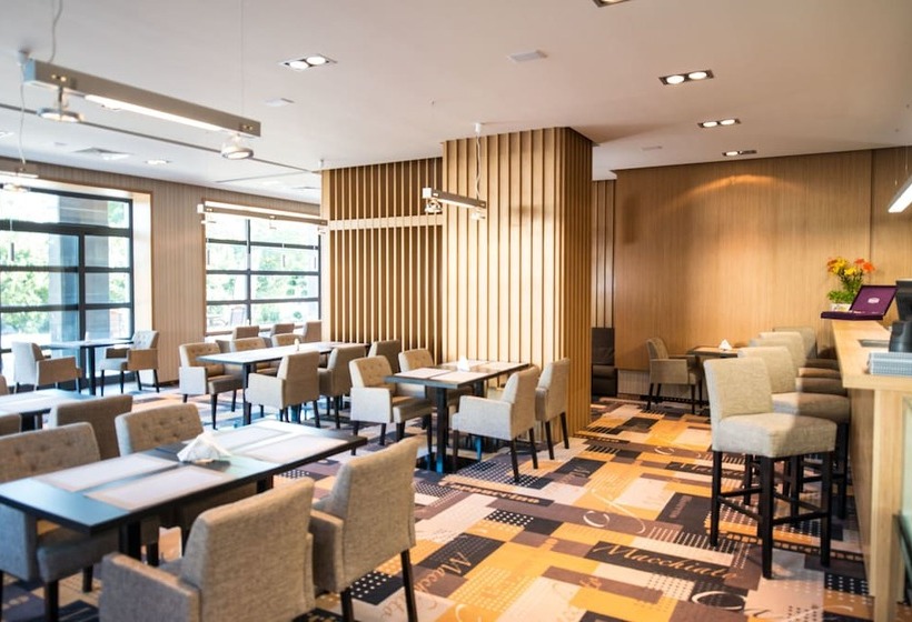 Отель Atrium Apartamenty