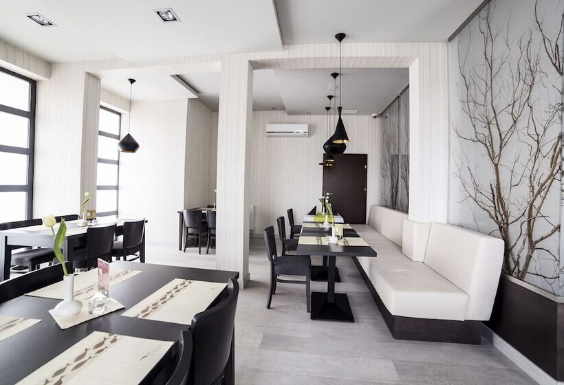 Отель Atrium Apartamenty