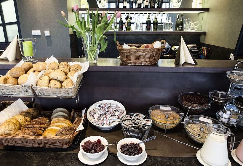 Отель Atrium Apartamenty