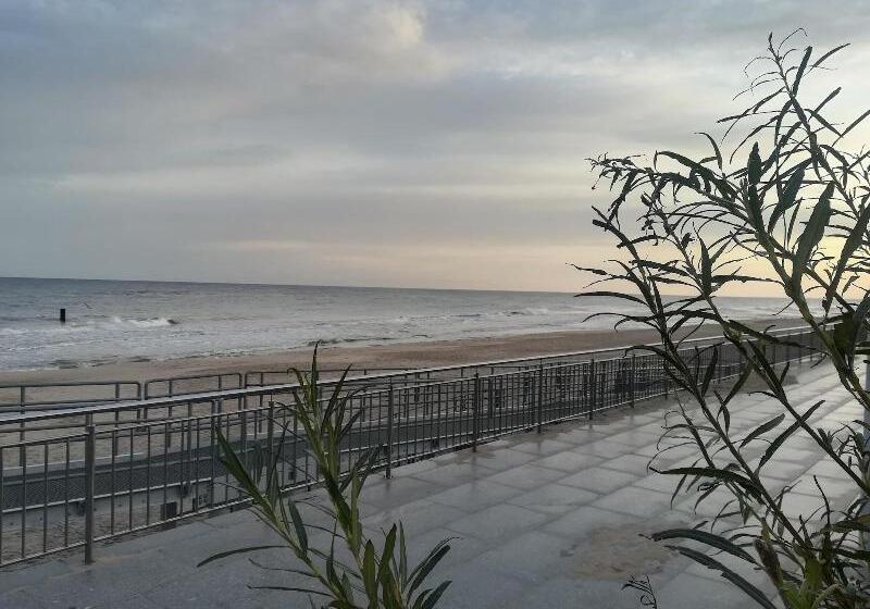 Отель Atrium Apartamenty