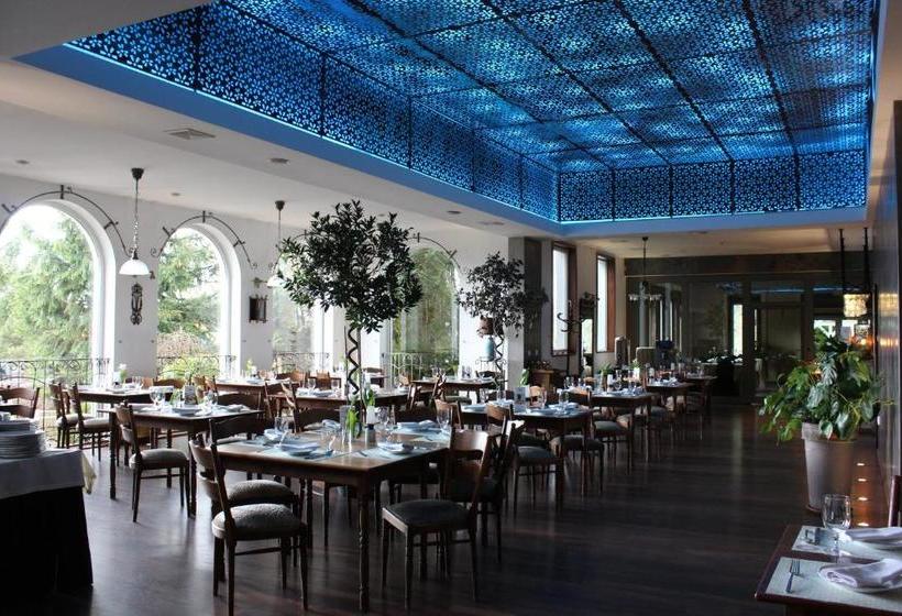 בית מלון כפרי Azzun Orient Spa&wellness