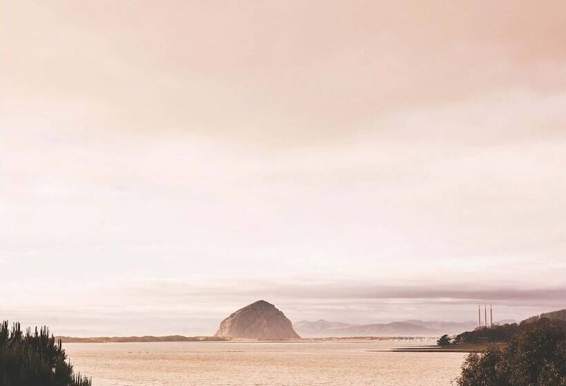 בית מלון כפרי Back Bay Inn