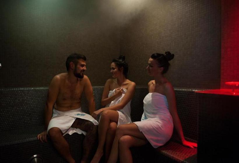 Отель Baltic Palace