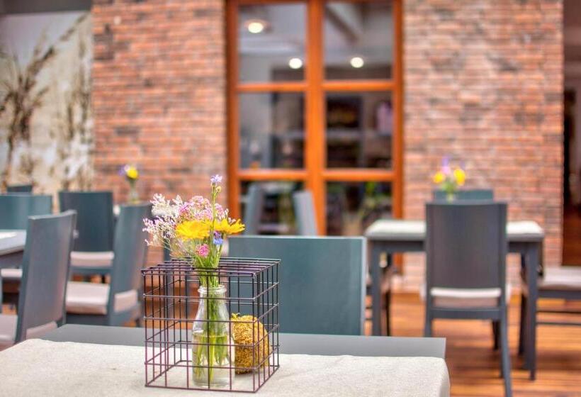 בית מלון כפרי Barczyzna Medical Spa