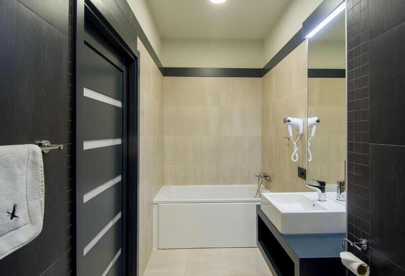 בית מלון כפרי Barczyzna Medical Spa