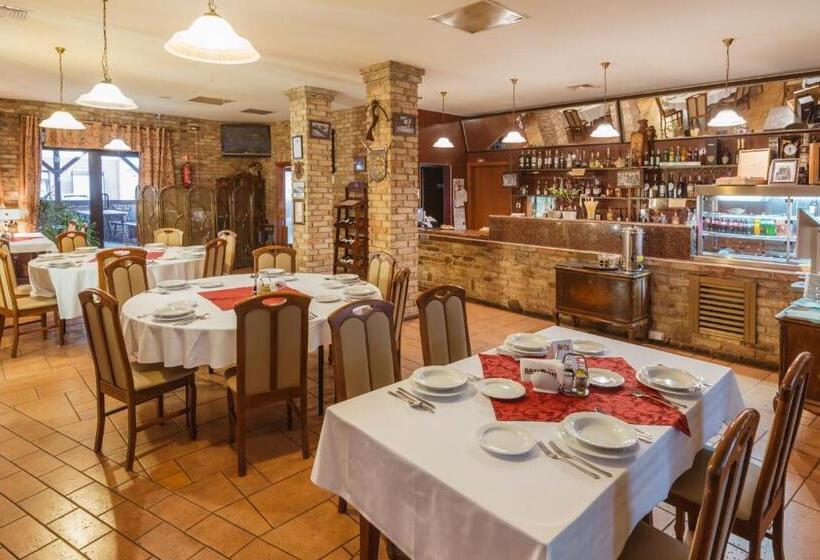 בית מלון כפרי Bastion