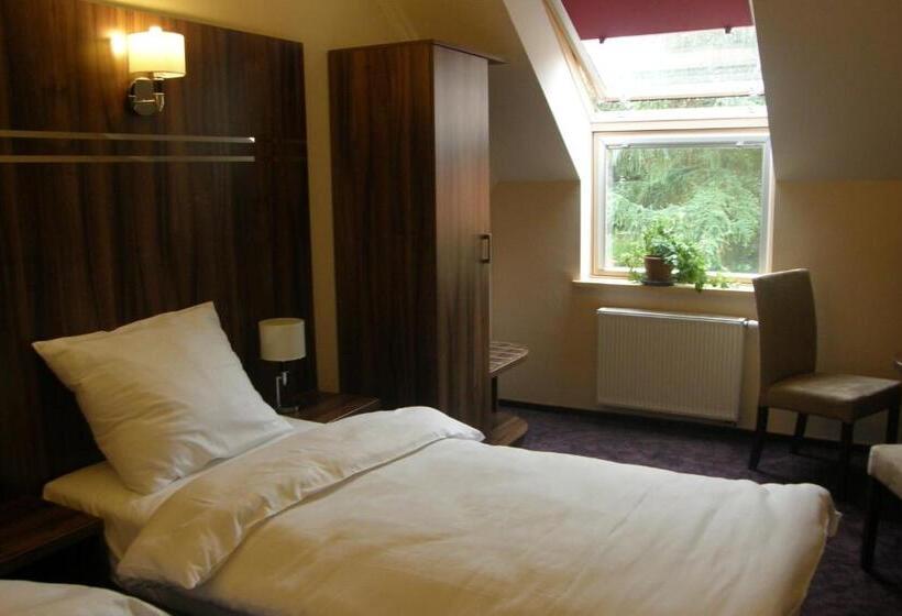 בית מלון כפרי Belfer