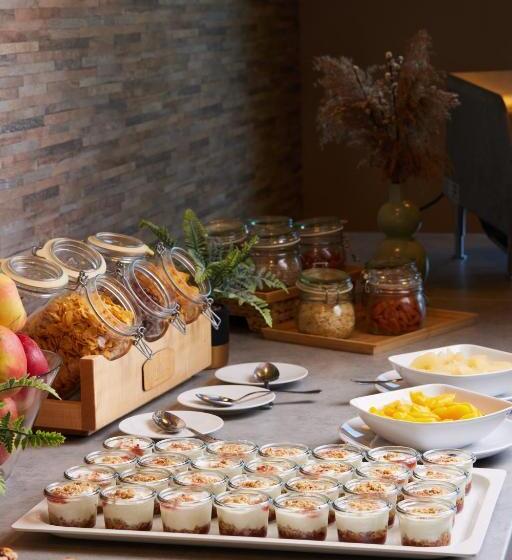 Отель Beskidzki Raj Medical Spa