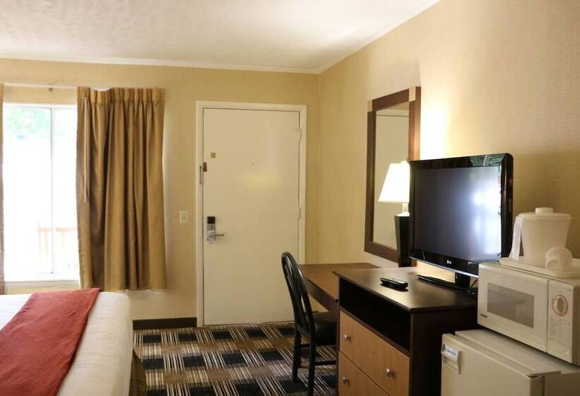 호텔 Castlewood Inn