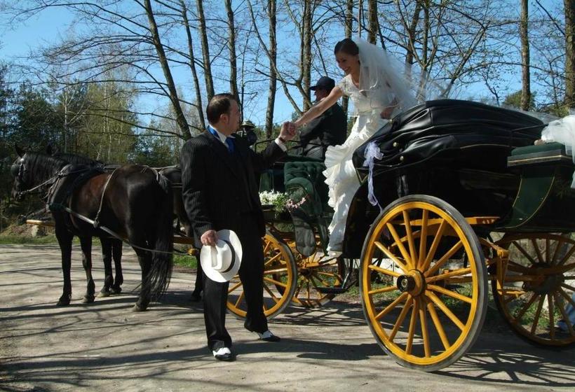 فندق Cierszewo Osrodek Rekreacyjno-szkoleniowy