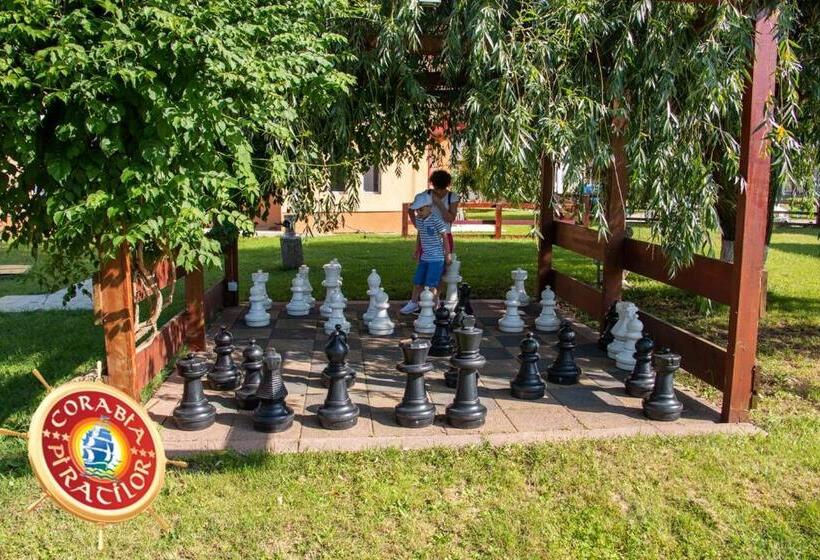 酒店 Club De Vacanta Corabia Piratilor Mamaia Nord