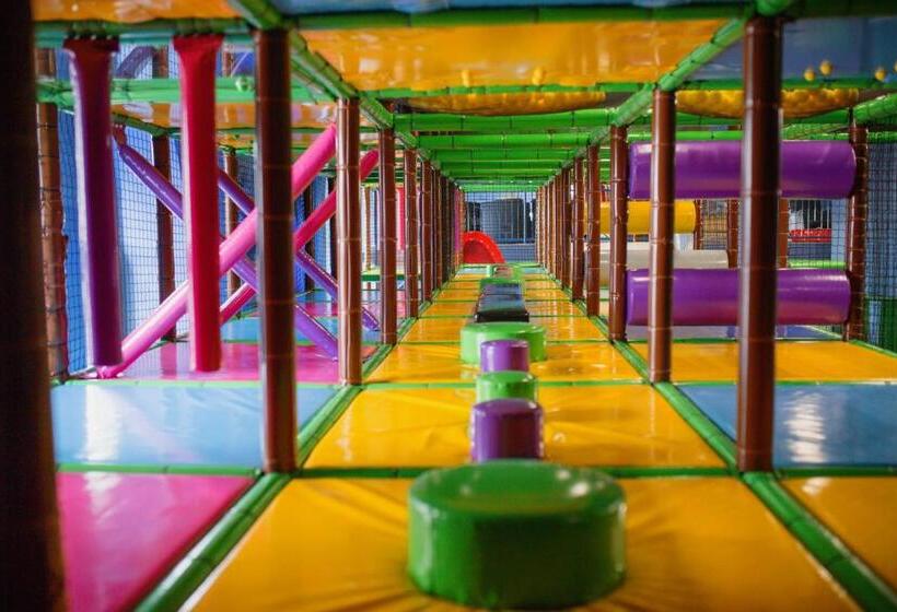 בית מלון כפרי Colnus