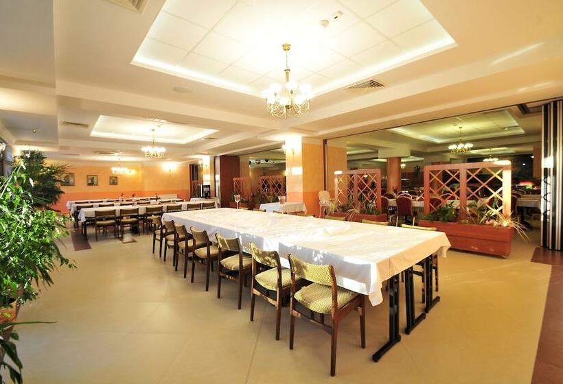 ホテル Continental