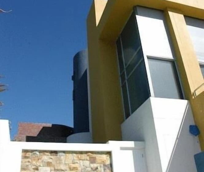 فندق Crayfish Lodge Sea & Country Guest House