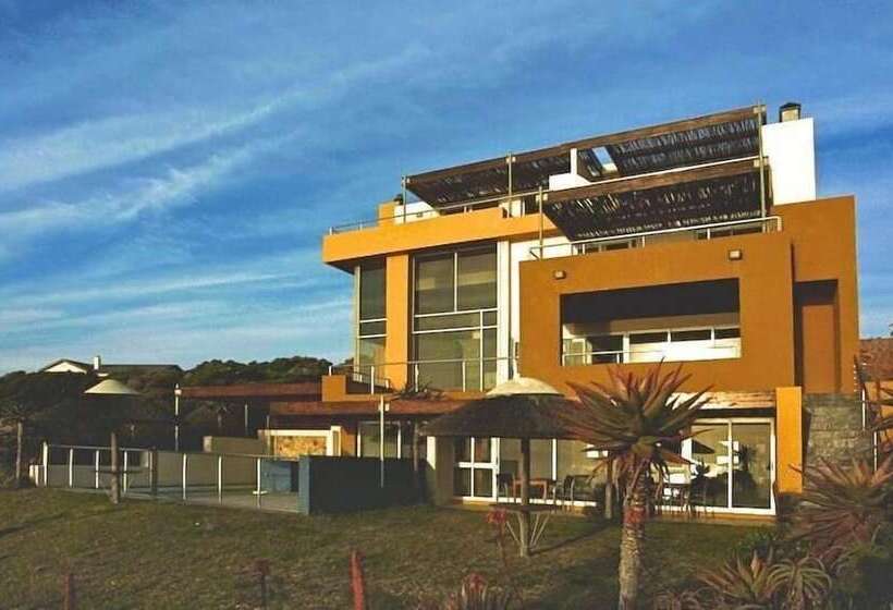 فندق Crayfish Lodge Sea & Country Guest House