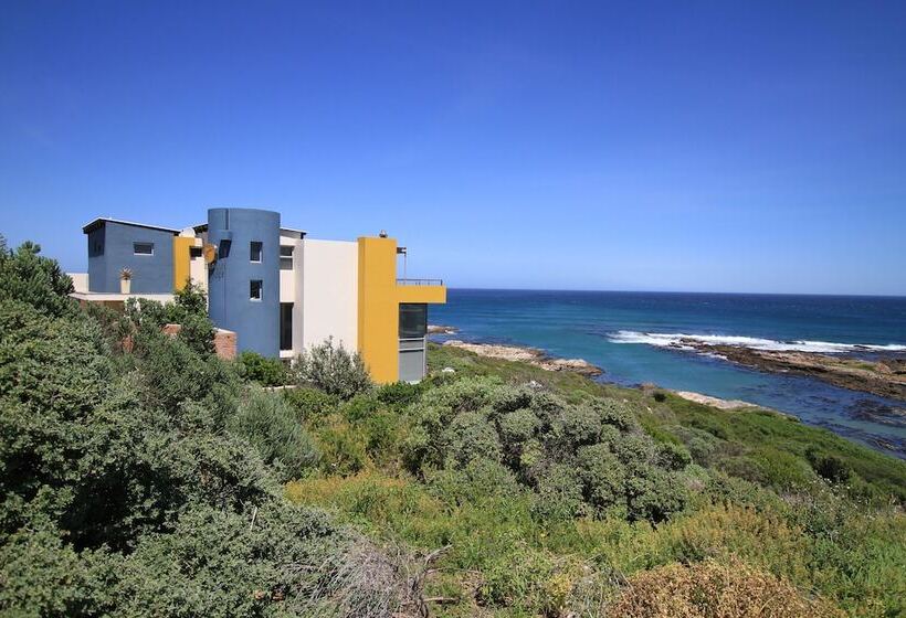 فندق Crayfish Lodge Sea & Country Guest House