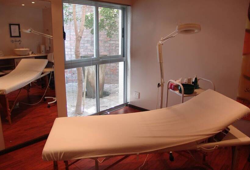 فندق Crayfish Lodge Sea & Country Guest House