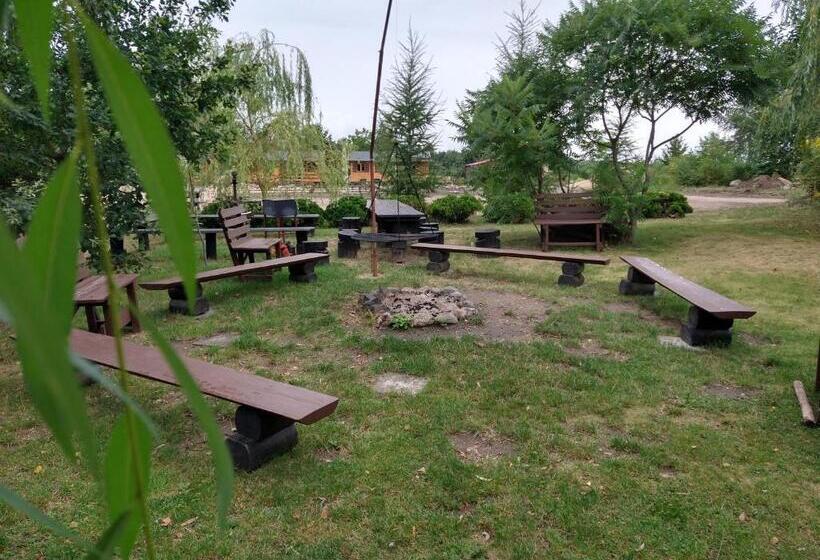 فندق Dom Wczasowy Pięciu Pomostów I Domki Letniskowe