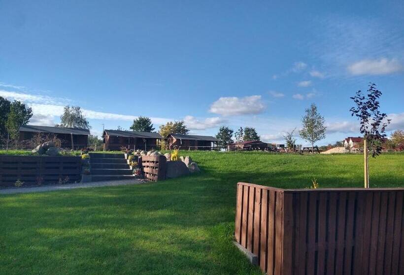 호텔 Dom Wczasowy Pięciu Pomostów I Domki Letniskowe