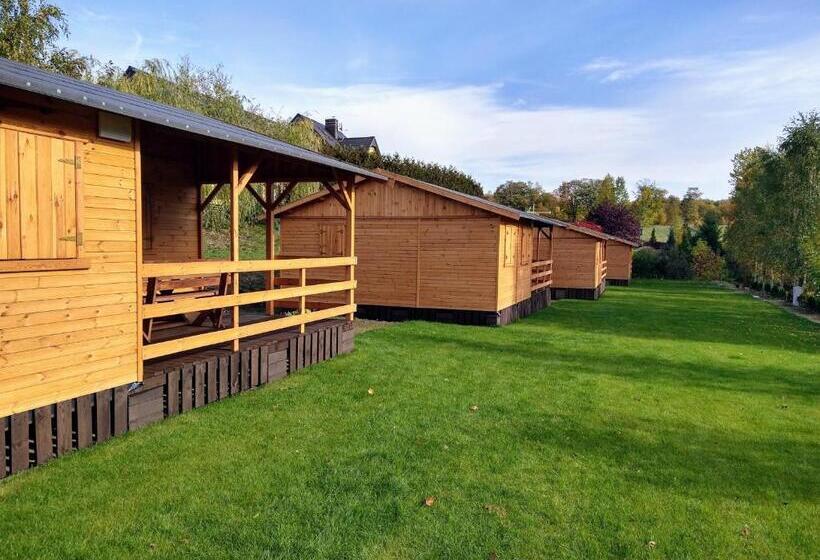 호텔 Dom Wczasowy Pięciu Pomostów I Domki Letniskowe