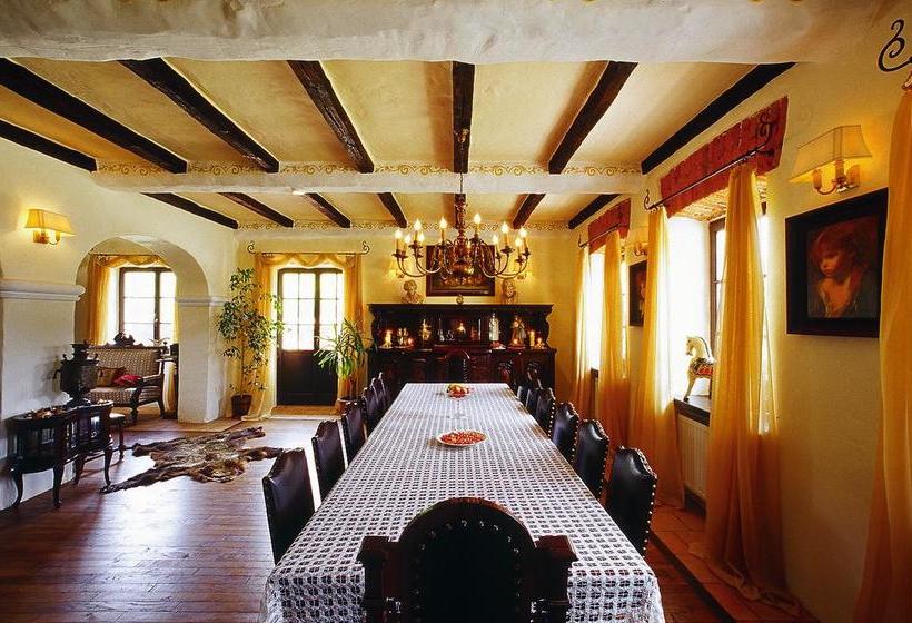 호텔 Dwór Chotynia