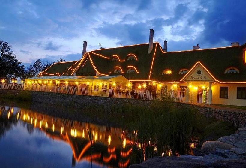 호텔 Dwór Chotynia