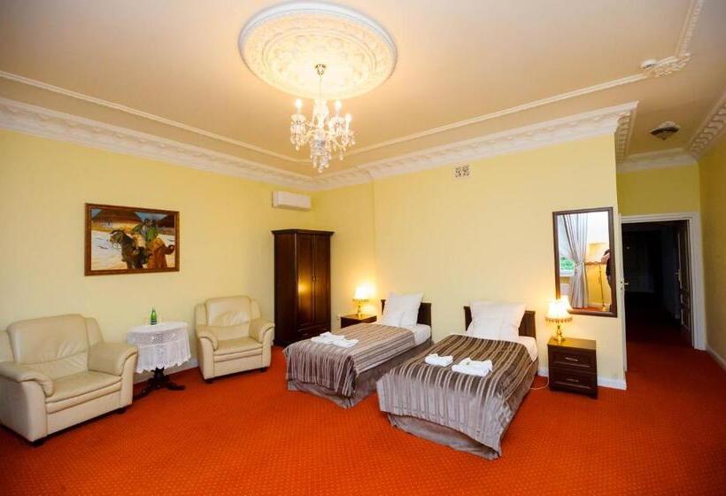 ホテル Dwor Sojki