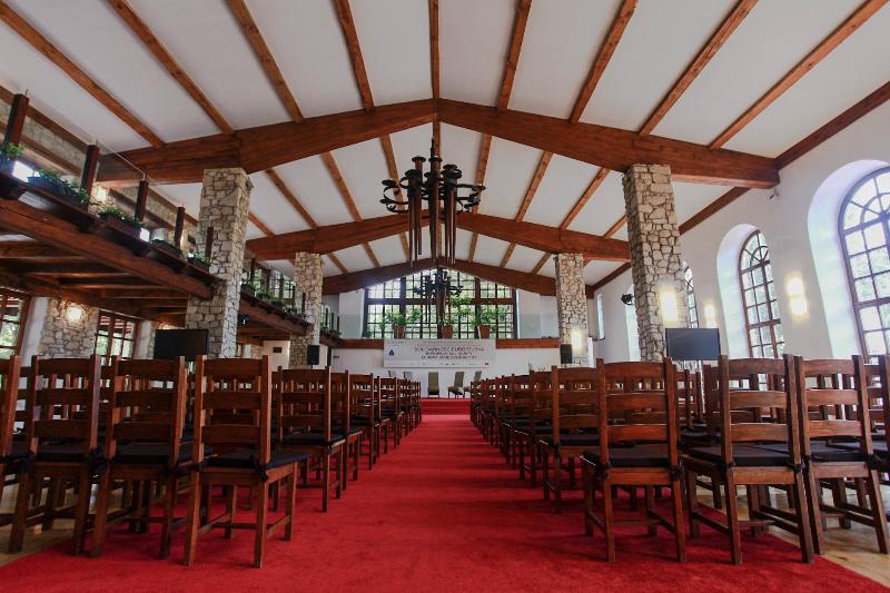 ホテル Dwor W Tomaszowicach