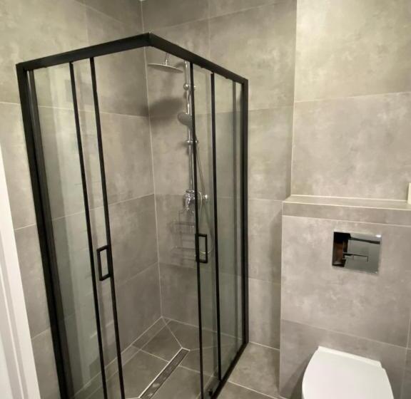 فندق Dworek Bursztynowy