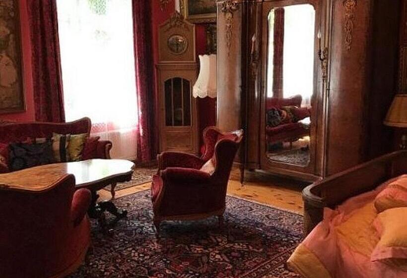 בית מלון כפרי Dwór Barocco