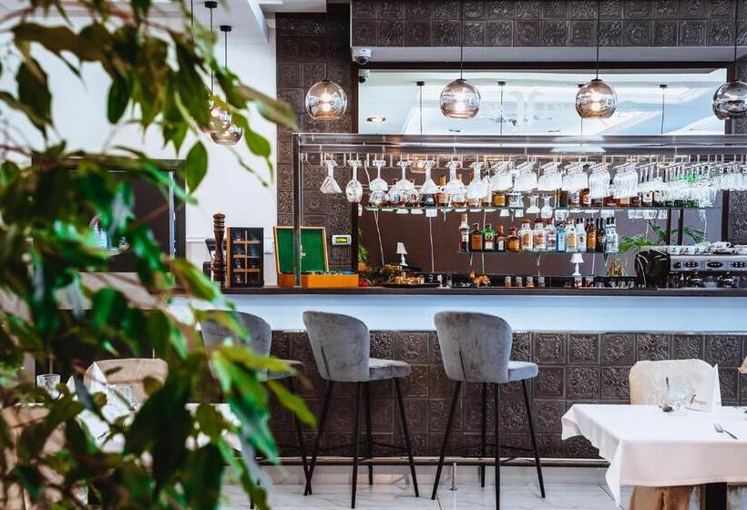 ホテル Dwór Dwikozy