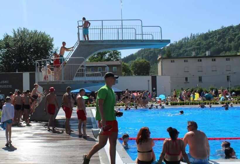 בית מלון כפרי Willa Dwór Górny