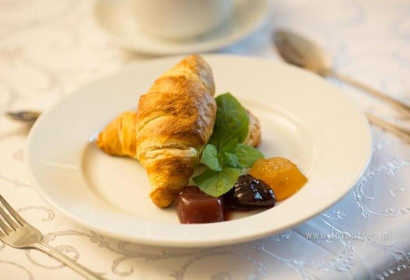 酒店 Farma Many B&b, Noclegi Suntago & Deepspot