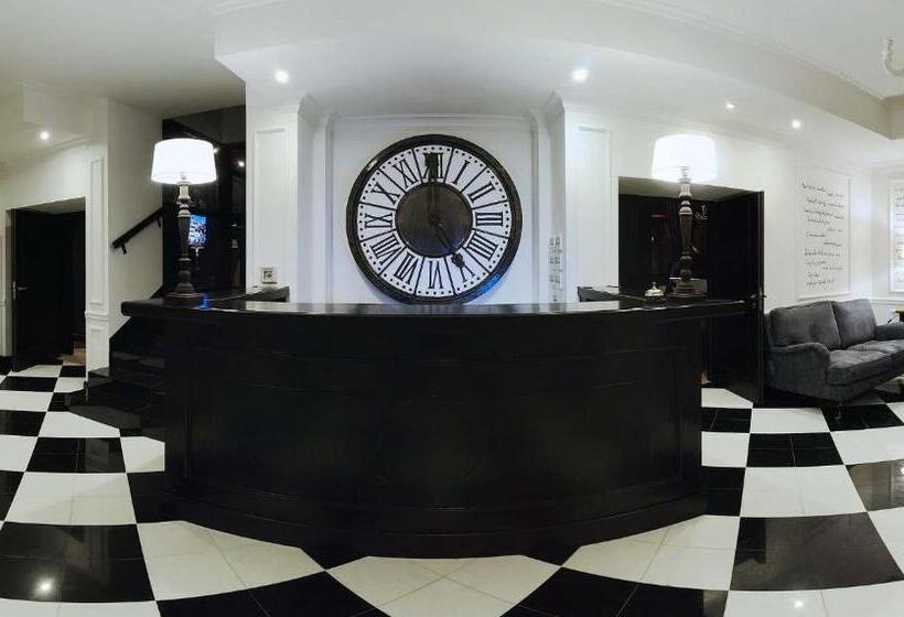 Отель Dwór Sanna