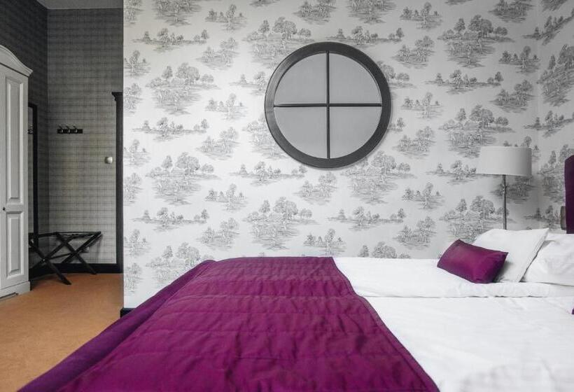 Отель Dwór Sanna