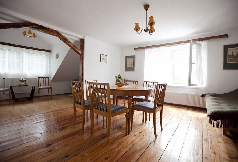 בית מלון כפרי Dwór W Odonowie