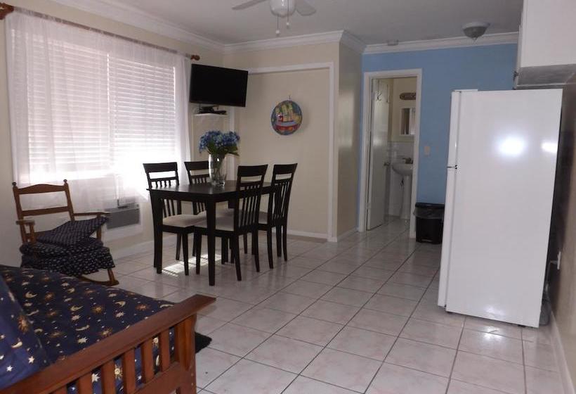 فندق Eamon James Apartments & Suites