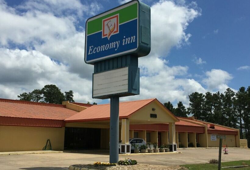 בית מלון כפרי Economy Inn