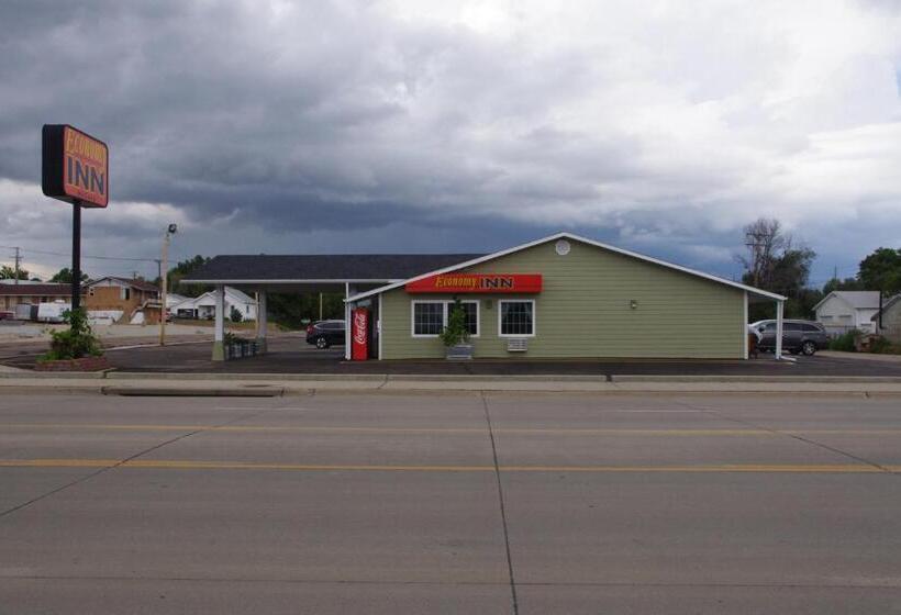 فندق Economy Inn Mccook