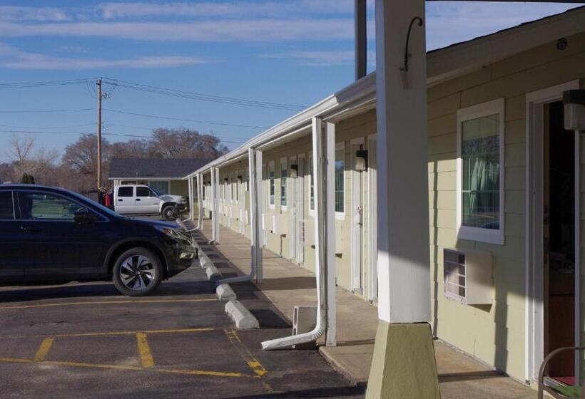 فندق Economy Inn Mccook