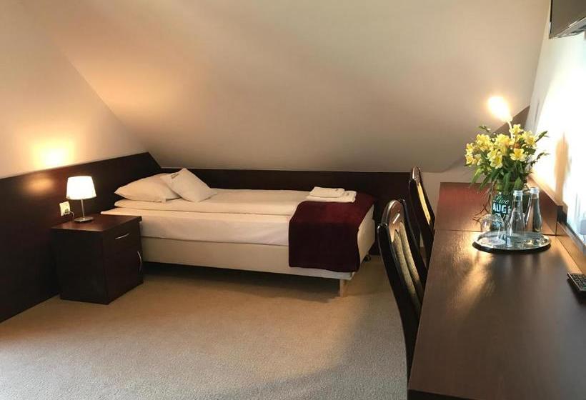 בית מלון כפרי Edmar