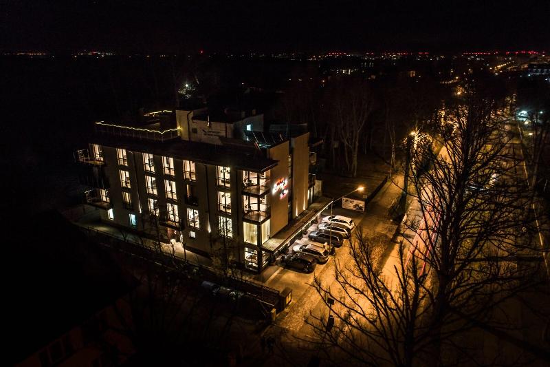 ホテル Emocja Spa