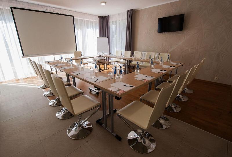 ホテル Emocja Spa